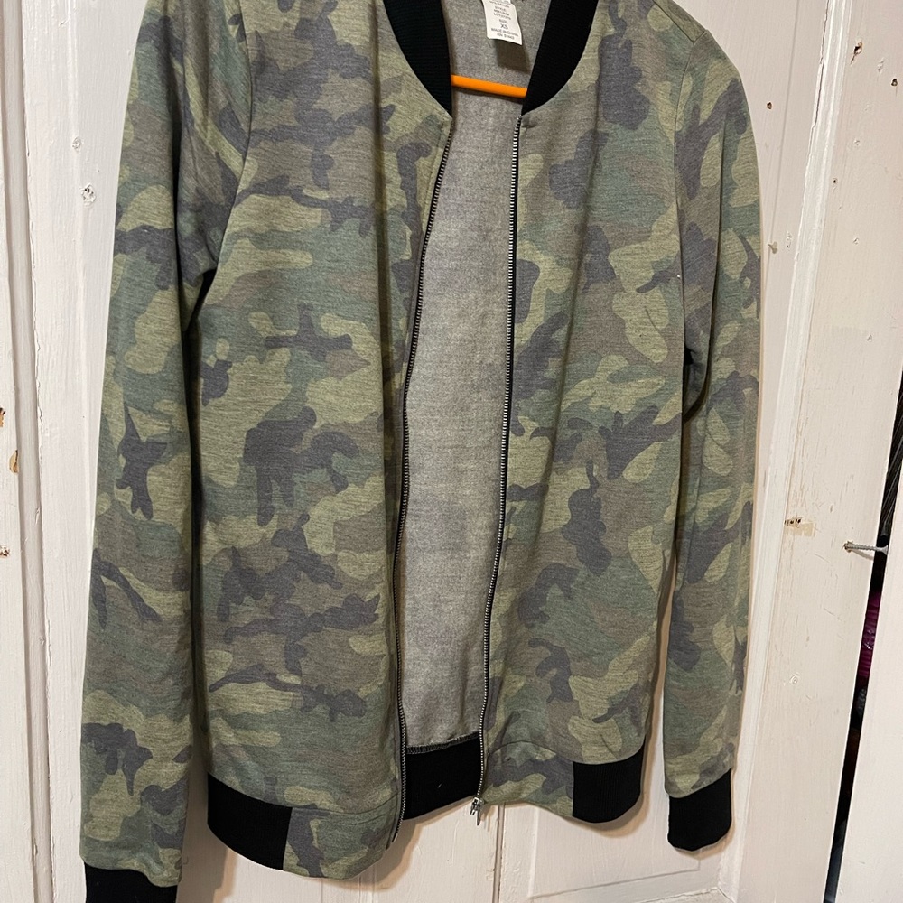 Enough about me. Camo jacket athletic style